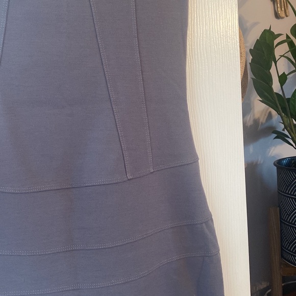 Guess bodycon dress - Picture 2 of 3